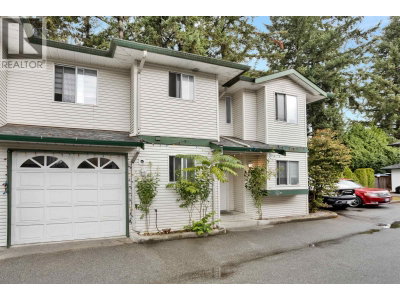 11875 210 Street | Maple Ridge British Columbia | Slide Image One
