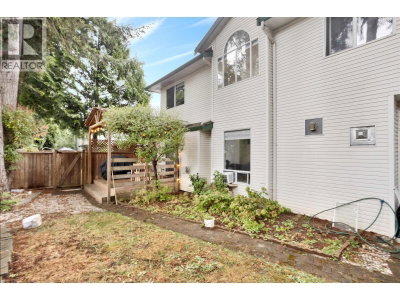 11875 210 Street | Maple Ridge British Columbia | Slide Image Twenty-two