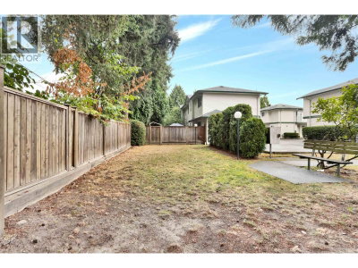 11875 210 Street | Maple Ridge British Columbia | Slide Image Twenty-four
