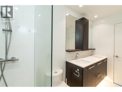 567 CLARKE Road | Coquitlam British Columbia | Slide Image Seventeen