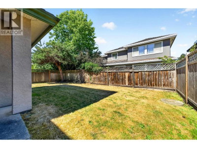 6215 DUNSMUIR Crescent | Richmond British Columbia | Slide Image Nineteen