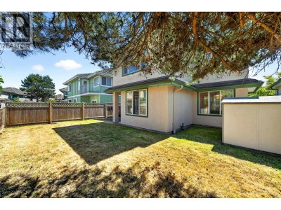 6215 DUNSMUIR Crescent | Richmond British Columbia | Slide Image Twenty