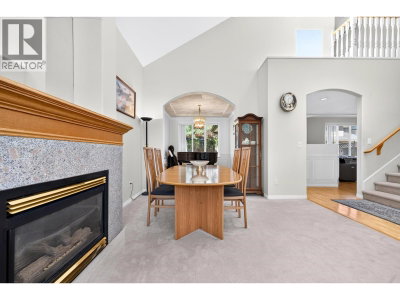 6215 DUNSMUIR Crescent | Richmond British Columbia | Slide Image Seven