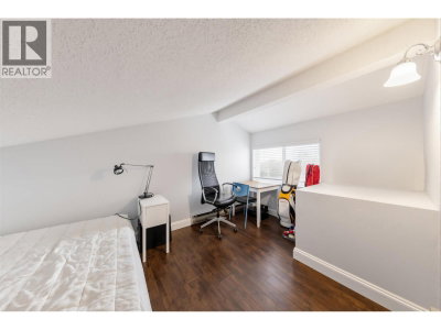 7763 HAZELMERE Street | Burnaby British Columbia | Slide Image Twenty-five