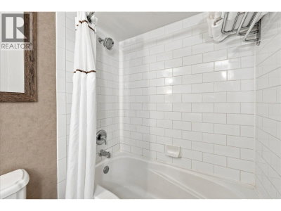 4220 GATEWAY Drive | Whistler British Columbia | Slide Image Thirteen