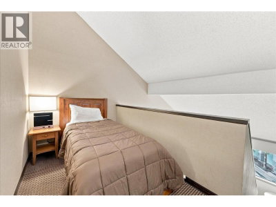 4220 GATEWAY Drive | Whistler British Columbia | Slide Image Fifteen