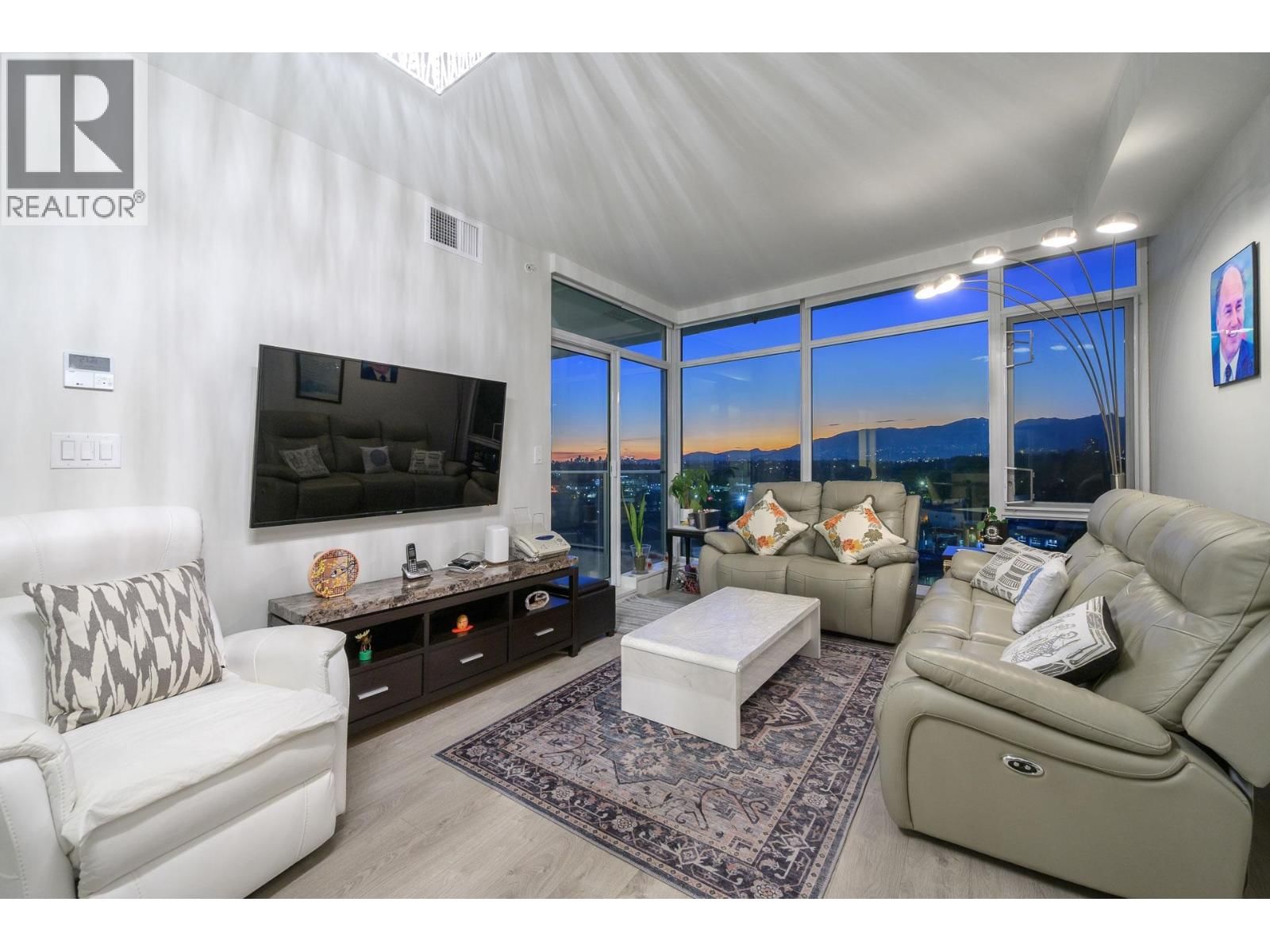 1788 GILMORE Avenue, Burnaby, British Columbia V5C 0L5