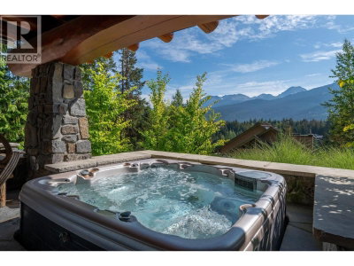 3426 BLUEBERRY Drive | Whistler British Columbia | Slide Image Thirty