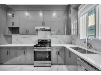 14220 114 Avenue | Surrey British Columbia | Slide Image Fourteen
