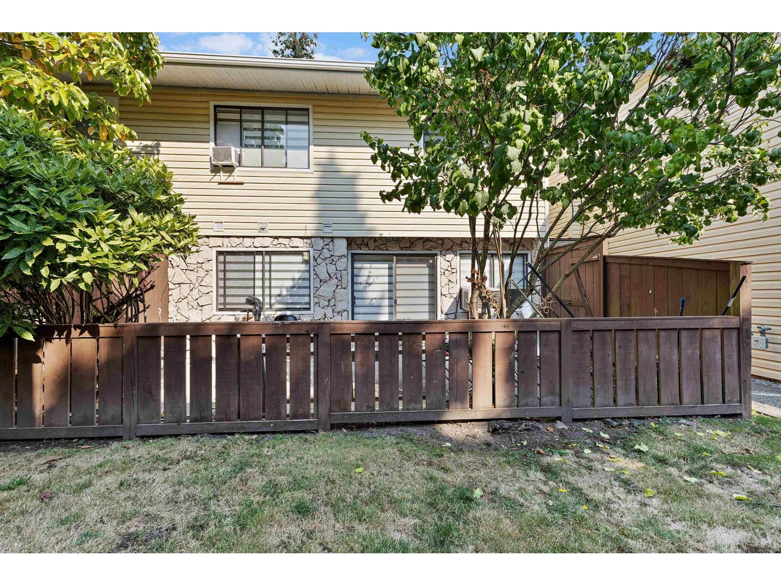 9378 122 Street, Surrey, British Columbia V3V 4L6