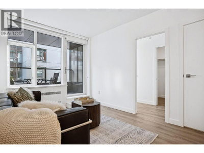 209 7TH Avenue | Vancouver British Columbia | Slide Image Six