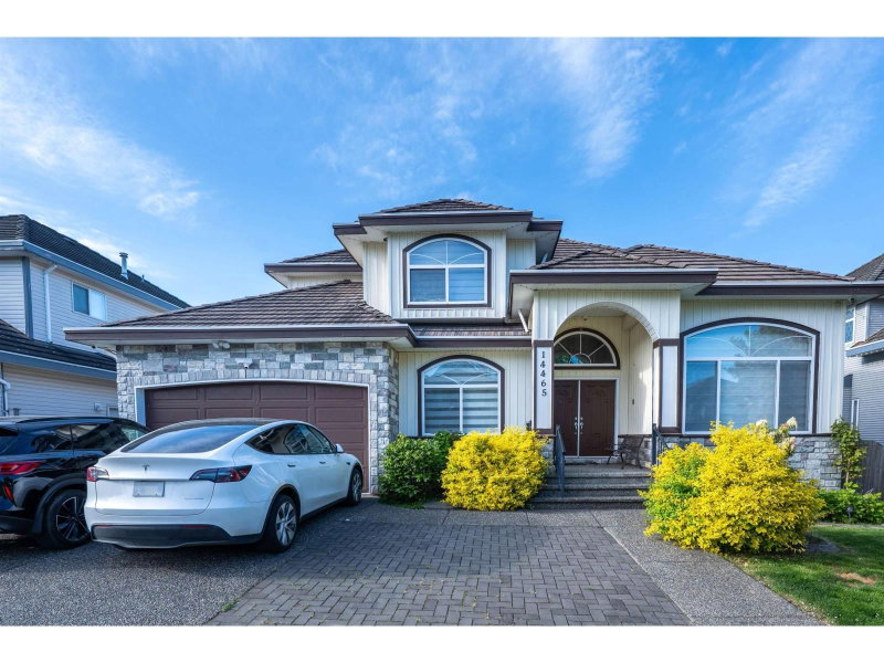 14465 74 Avenue Surrey British Columbia, V3S 0R8 - 8 Bedrooms Home For Sale