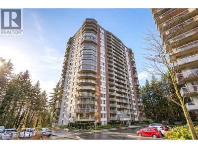 2024 FULLERTON Avenue | North Vancouver British Columbia | Slide Image One