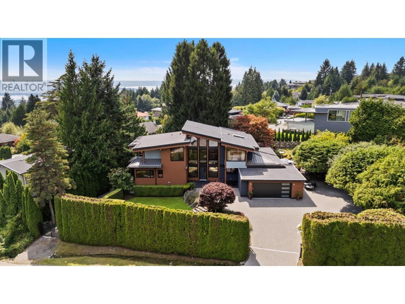 865 ANDOVER Crescent West Vancouver British Columbia, V7S 1Y5 - 6 Bedrooms Home For Sale