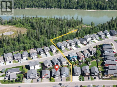 7648 STILLWATER Crescent | Prince George British Columbia | Slide Image Three