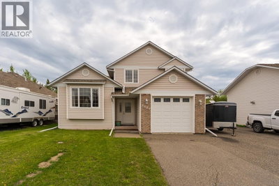 5559 HEYER Road | Prince George British Columbia | Slide Image One