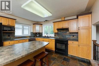 5559 HEYER Road | Prince George British Columbia | Slide Image Eight