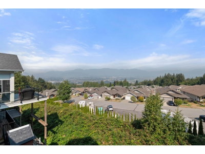 47045 SYLVAN Drive | Chilliwack British Columbia | Slide Image Twenty-six