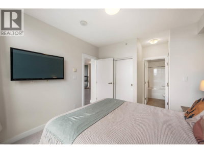 301 CAPILANO Road | Port Moody British Columbia | Slide Image Sixteen