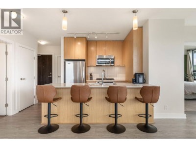 301 CAPILANO Road | Port Moody British Columbia | Slide Image Eight