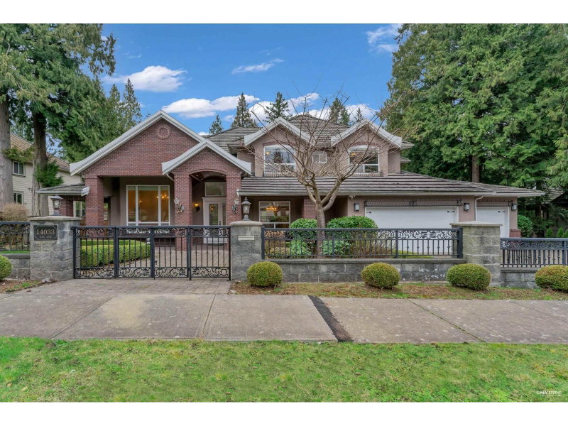 14033 34A Avenue Surrey British Columbia, V4P 0A8 - 4 Bedrooms Home For Sale