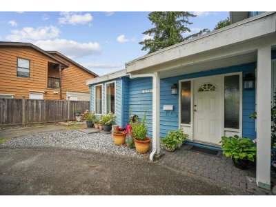 12737 DRUMMOND Place | Surrey British Columbia | Slide Image Four