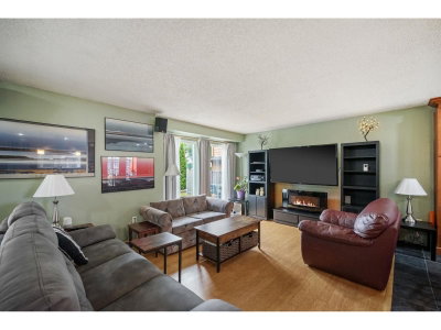 12737 DRUMMOND Place | Surrey British Columbia | Slide Image Six