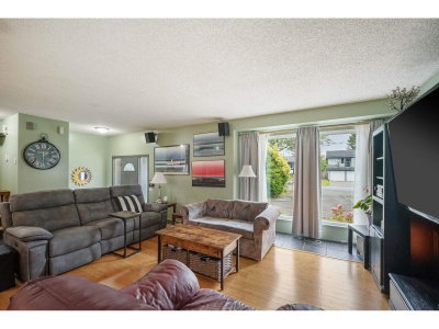 12737 DRUMMOND Place | Surrey British Columbia | Slide Image Eight