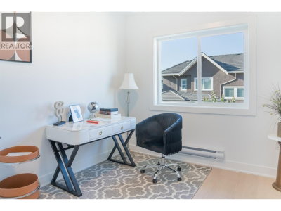 8233 WILLIAMS Road | Richmond British Columbia | Slide Image Eight