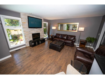 6545 SUNSHINE Drive | Delta British Columbia | Slide Image Four