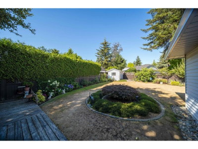 17346 60A Avenue | Surrey British Columbia | Slide Image Twelve