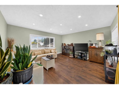 17346 60A Avenue | Surrey British Columbia | Slide Image Thirty-one
