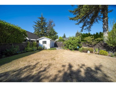 17346 60A Avenue | Surrey British Columbia | Slide Image Four