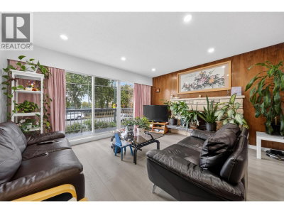 4657 SLOCAN Street | Vancouver British Columbia | Slide Image Fifteen