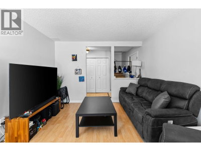 9010 CENTAURUS Circle | Burnaby British Columbia | Slide Image Fifteen