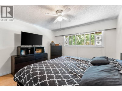 9010 CENTAURUS Circle | Burnaby British Columbia | Slide Image Twenty-eight