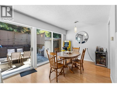 9010 CENTAURUS Circle | Burnaby British Columbia | Slide Image Three