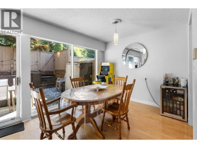 9010 CENTAURUS Circle | Burnaby British Columbia | Slide Image Four