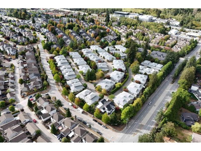 15155 62A Avenue | Surrey British Columbia | Slide Image Twenty-four