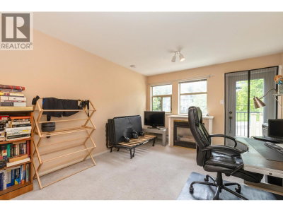 1591 BOOTH Avenue | Coquitlam British Columbia | Slide Image Four