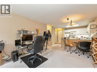 1591 BOOTH Avenue | Coquitlam British Columbia | Slide Image Six