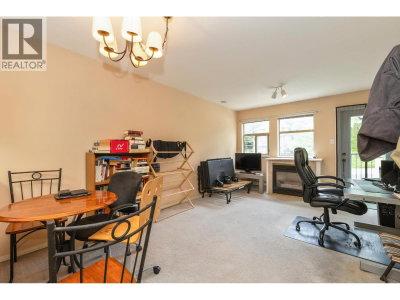 1591 BOOTH Avenue | Coquitlam British Columbia | Slide Image Eight