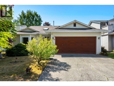 23410 NIGHTINGALE Avenue | Maple Ridge British Columbia | Slide Image One
