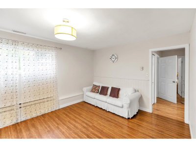35224 MCKEE Road | Abbotsford British Columbia | Slide Image Seventeen
