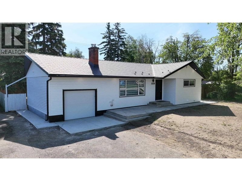1558 CARNEY Street Prince George British Columbia, V2M 2L5 - 3 Bedrooms Home For Sale