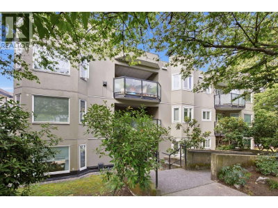 175 4TH Street | North Vancouver British Columbia | Slide Image Twenty-two