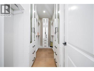 10471 SEAHAVEN Drive | Richmond British Columbia | Slide Image Twenty-seven