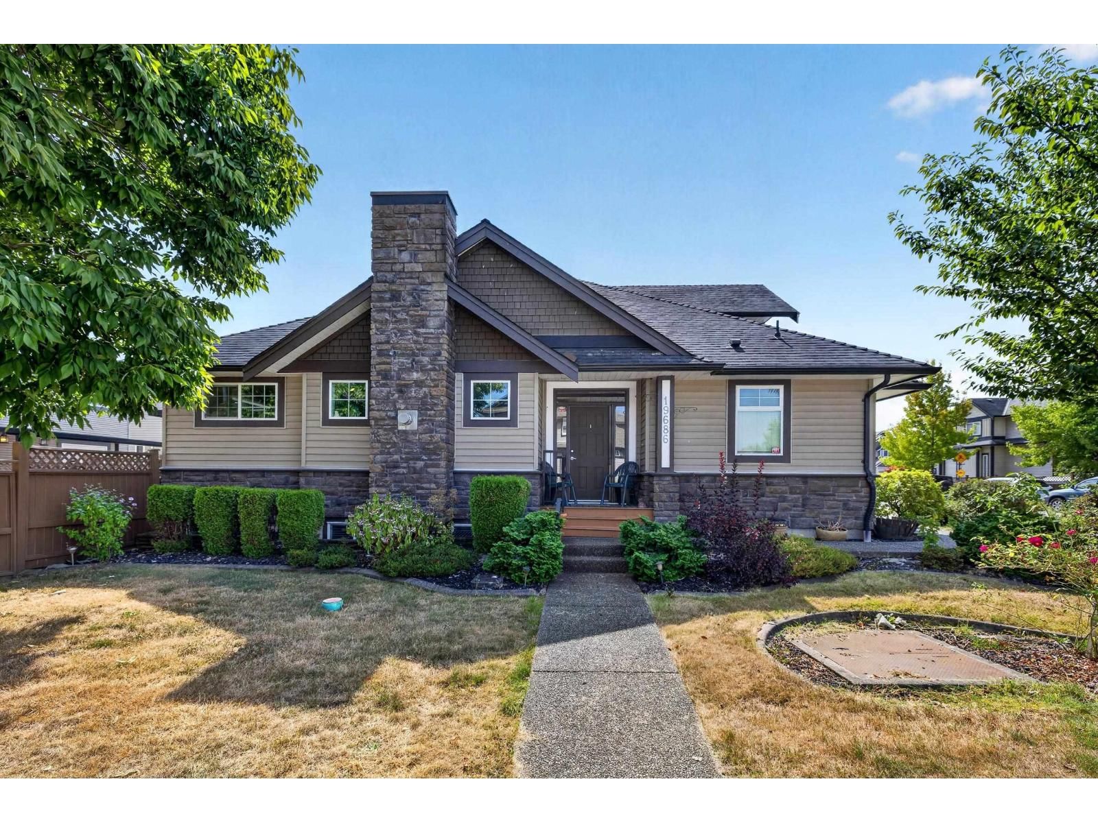 19686 73A Avenue, Langley, British Columbia V2Y 3C4