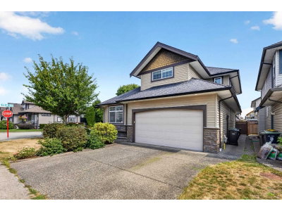19686 73A Avenue | Langley British Columbia | Slide Image Five