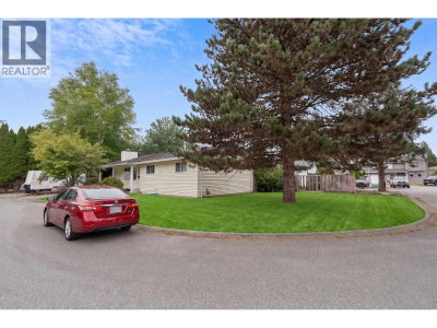 22760 BALABANIAN Circle | Maple Ridge British Columbia | Slide Image One